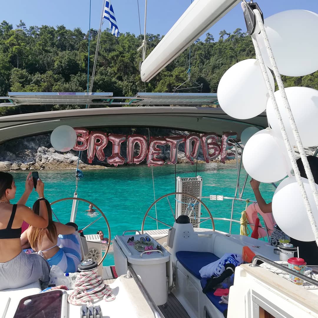 Ενοικιαση σκαφους θασος για Bachelor party yacht η ιστιοφόρο